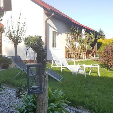 Domek Nad Jeziorem Bystrzyna Świdwin Extérieur photo